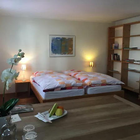 Gaestezimmer Der Adler Wirtschaft 3* 哈滕海姆