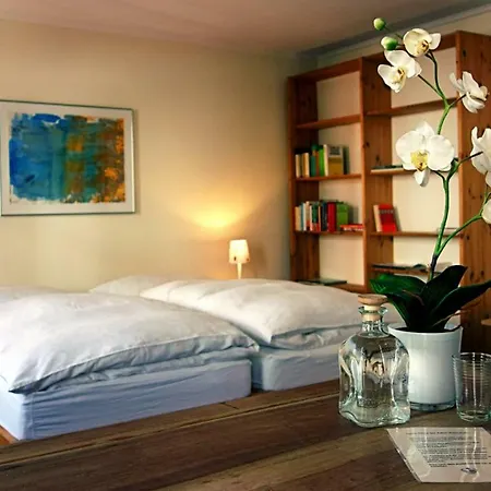 招待所 Gaestezimmer Der Adler Wirtschaft 3*